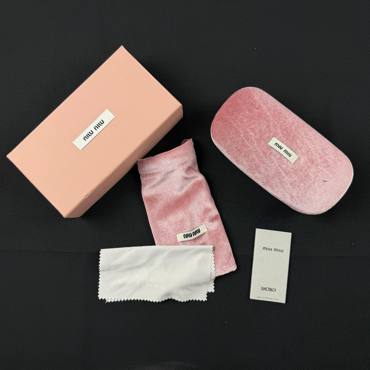 Óculos de Sol Miu Miu 8142