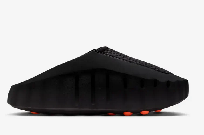 Nike Mind 001 Black Hyper Crimson