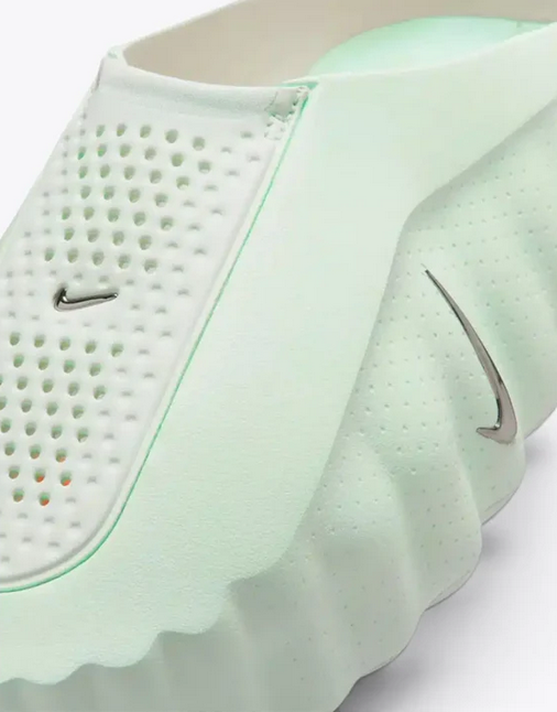 Nike Mind 001 Barely Green