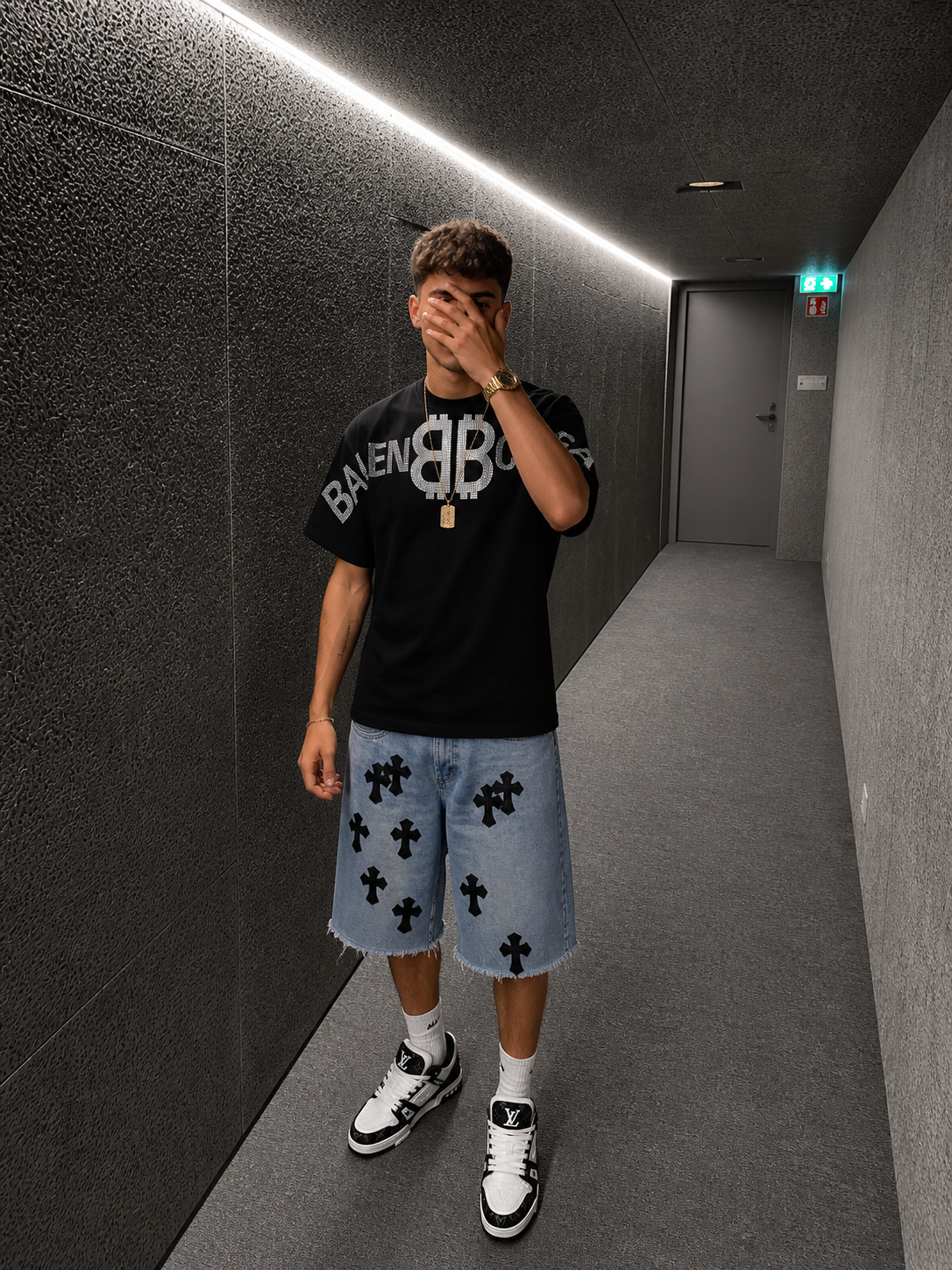 Black Icon – Full Outfit (Limited)