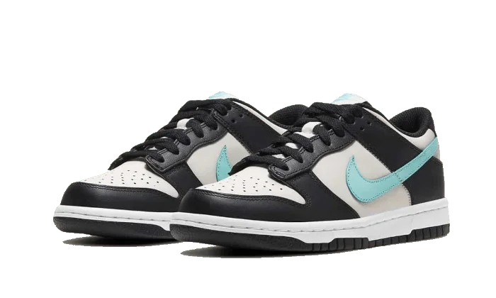 Grey Tiffany
