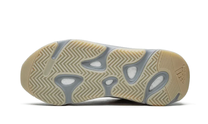 700 V2 Inertia