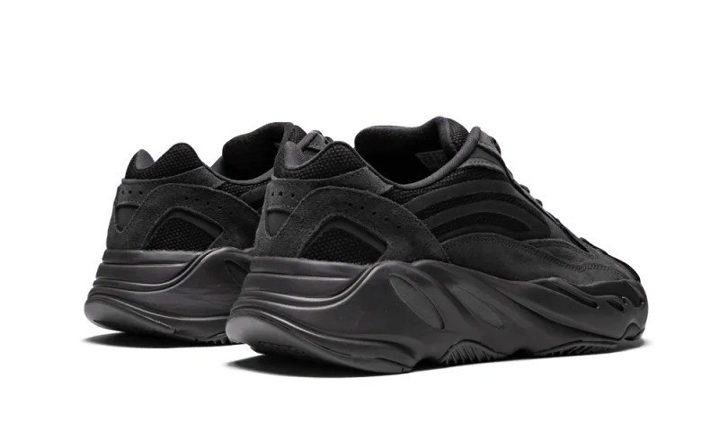 700 V2 Vanta