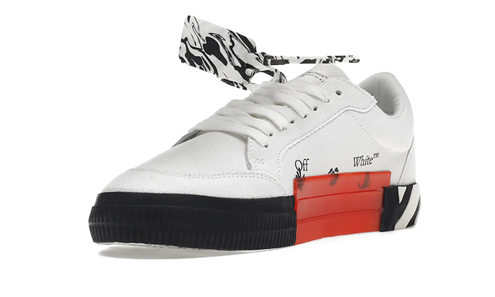 Vulk Canvas White Black